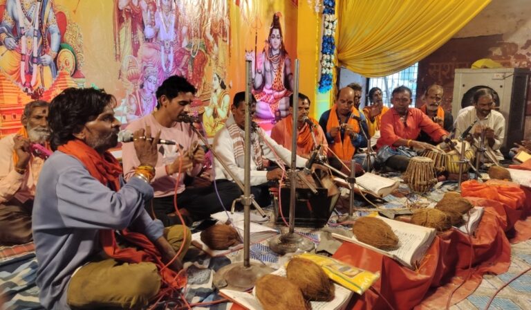 47 वर्षों से चल रहा मंगला में अखंड नवधा रामायण, प्रदेश भर से प्रस्तुति देने पहुंचती है मानस मंडलियां