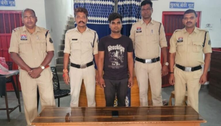 बच्चों के लिए मोबाइल का लत कितना है खतरनाक, दोस्त को नहीं दिखाया मोबाइल, कर दी हत्या